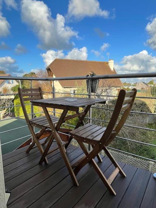 Appartement Cosy Sous Les Toits Lion-sur-Mer Exterior photo